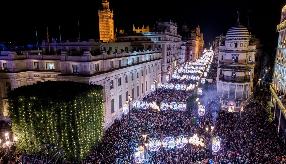 Así ha sido el impresionante encendido del alumbrado navideño de Sevilla