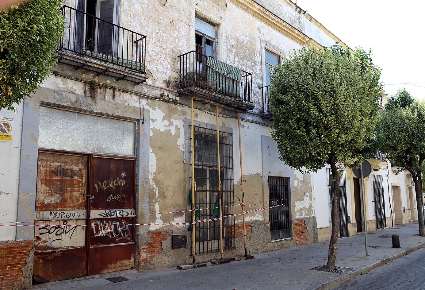 La calle Lealas acogerá una de las promociones de las nuevas viviendas.