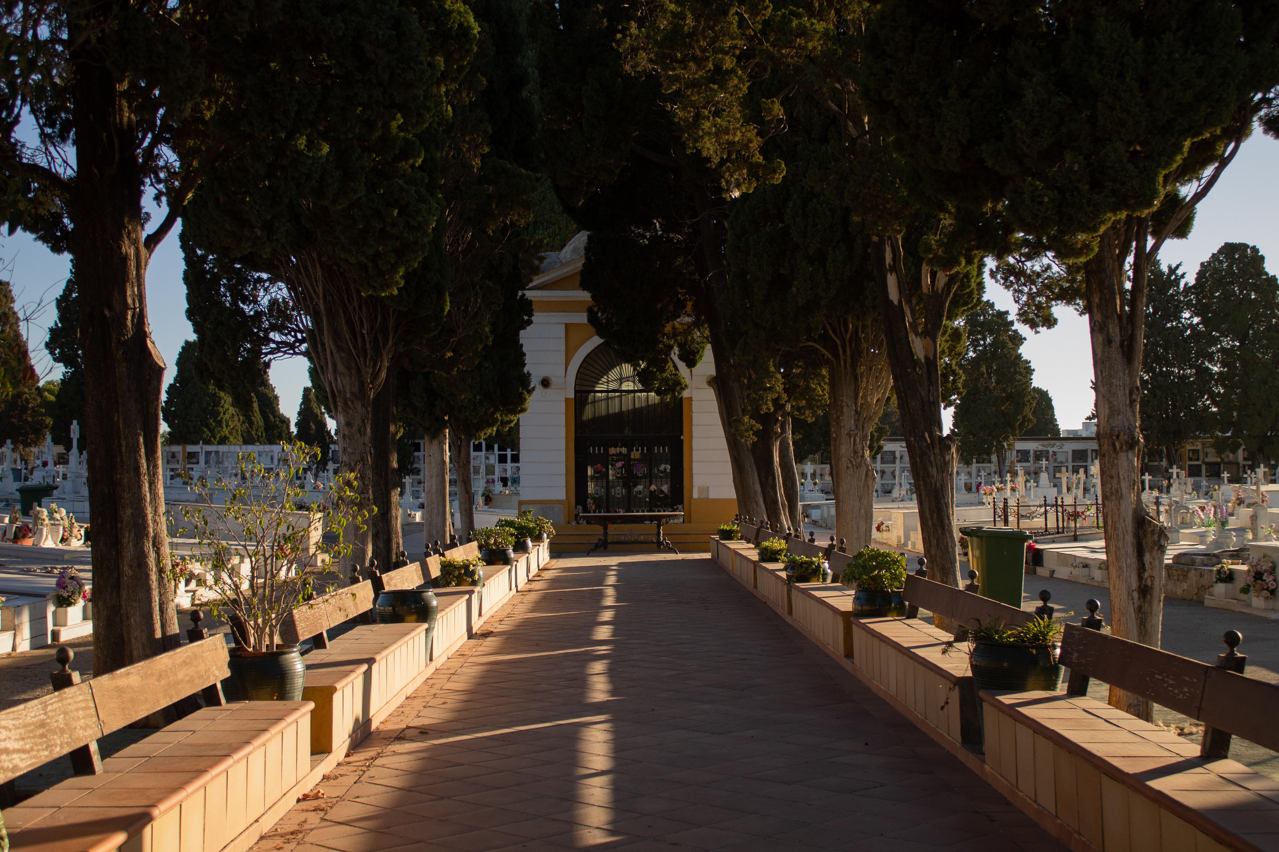 Interior del cementerio de El Puerto.