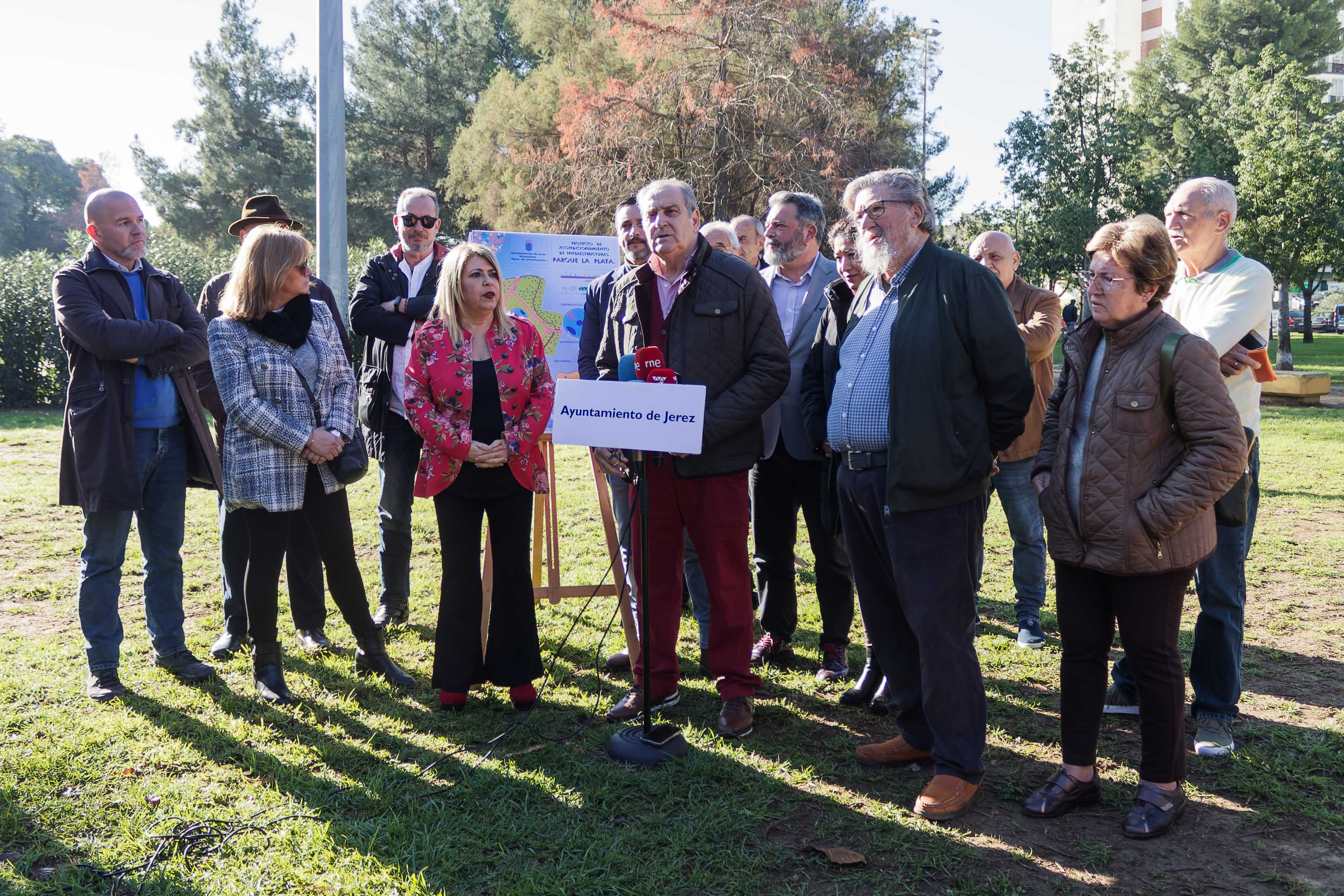 PARQUE LA PLATA MAMEN SÁNCHEZ ANA HÉRICA RUBÉN PÉREZ JOSE ANTONIO DÍEZ 11