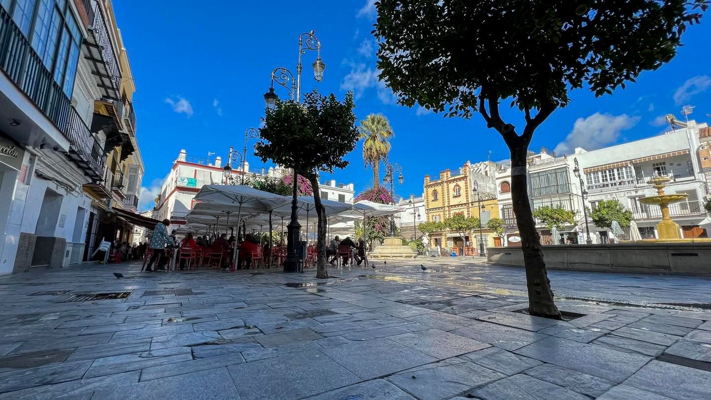 El mítico templo Casa Balbino en Sanlúcar envía un esperado mensaje a su clientela.