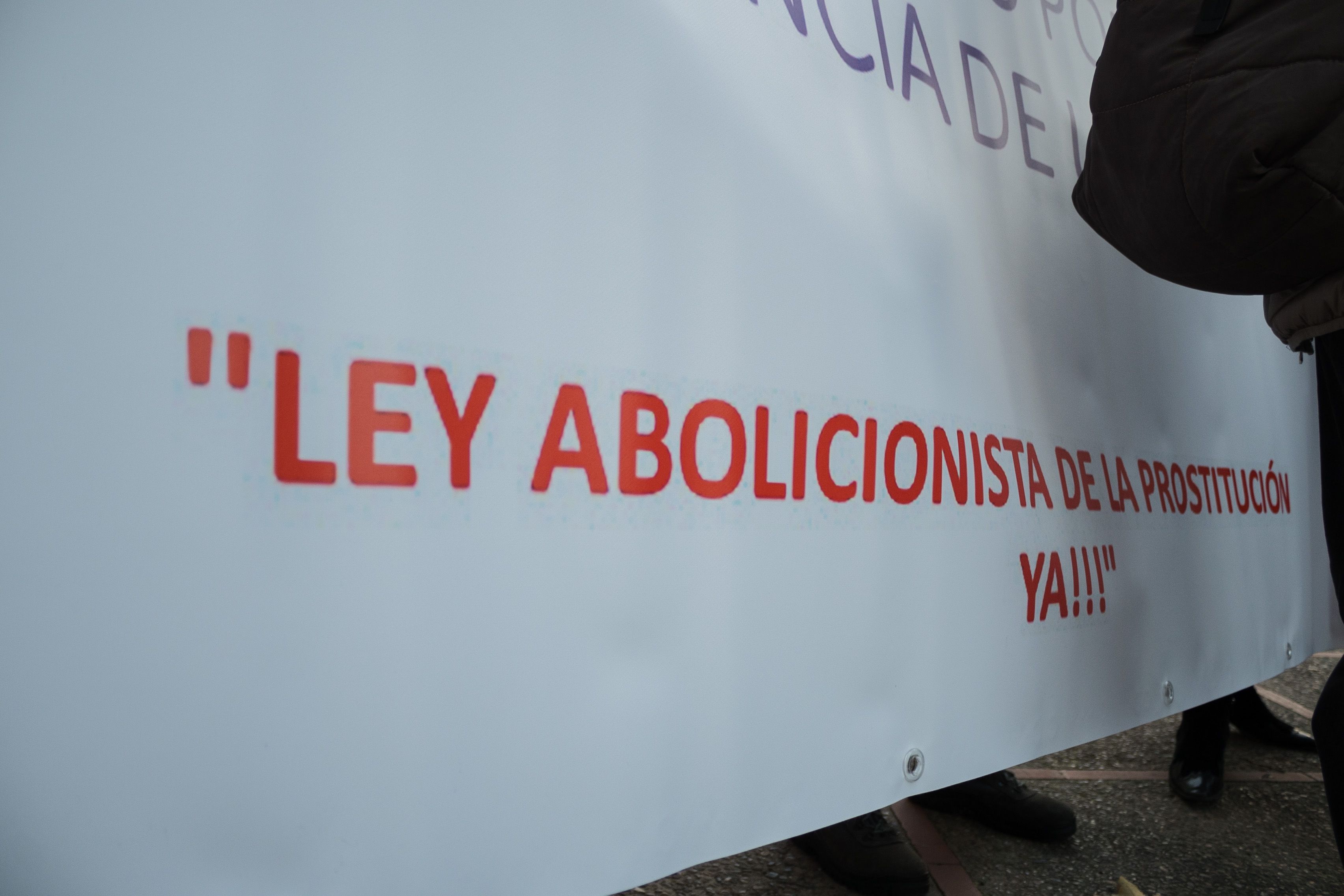 Una pancarta abolicionista contra la prostitución.