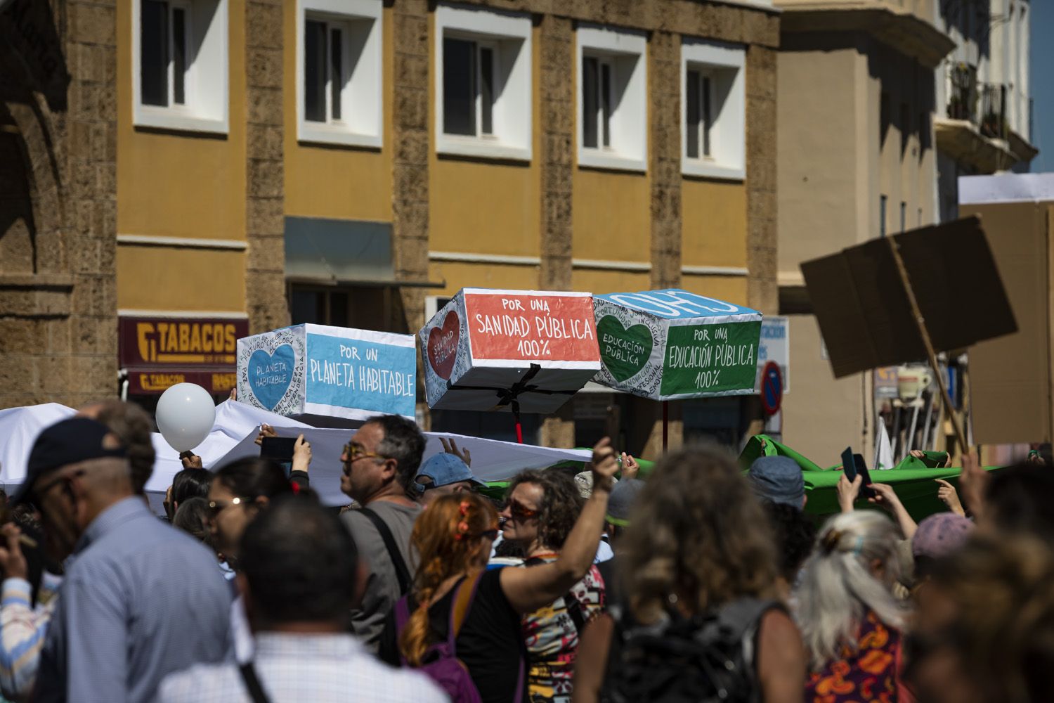 Una manifestación por la educación pública reciente en Andalucía.