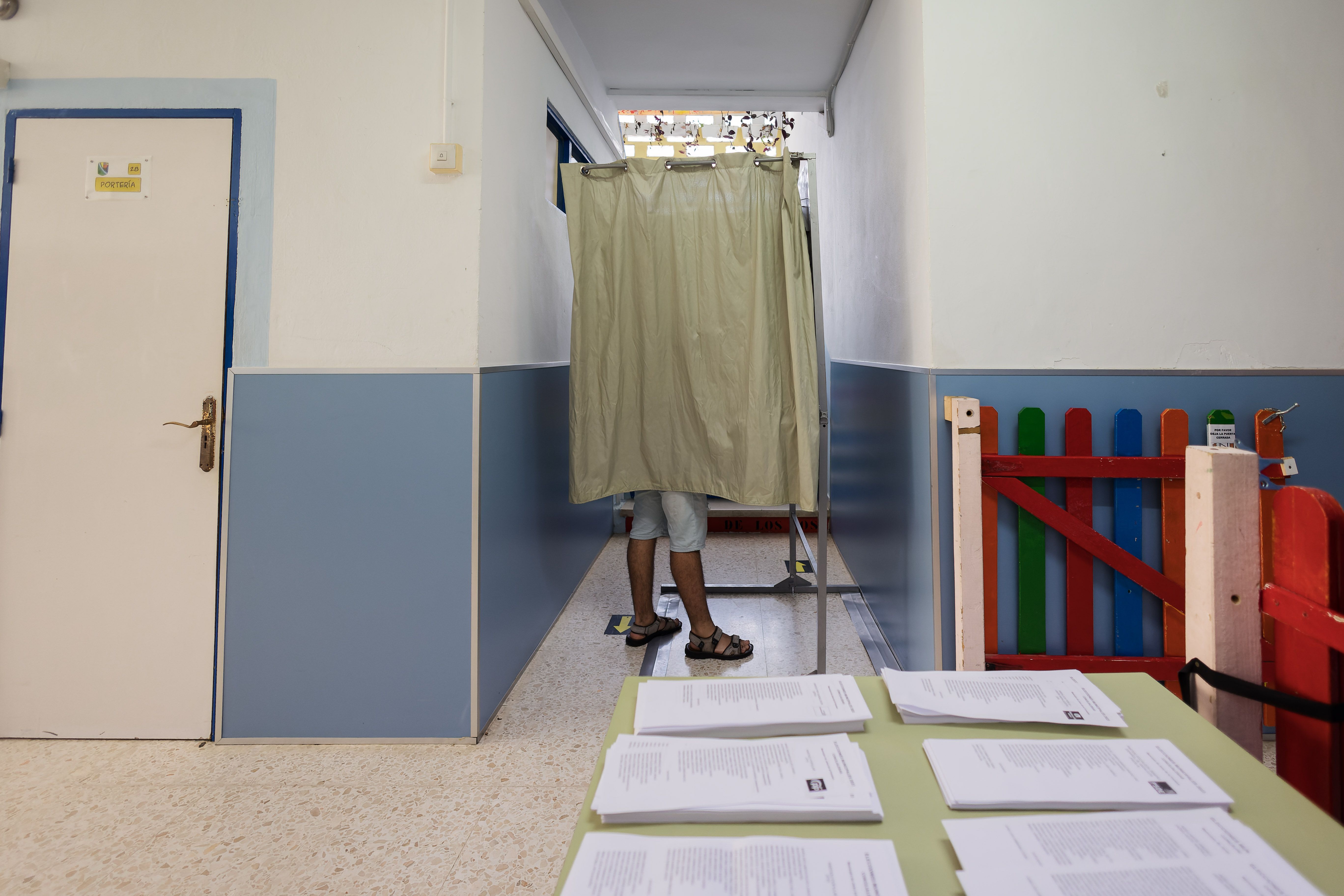 Todos somos iguales ante la Ley (excepto ante la Ley Electoral). Guardando el secreto del voto.