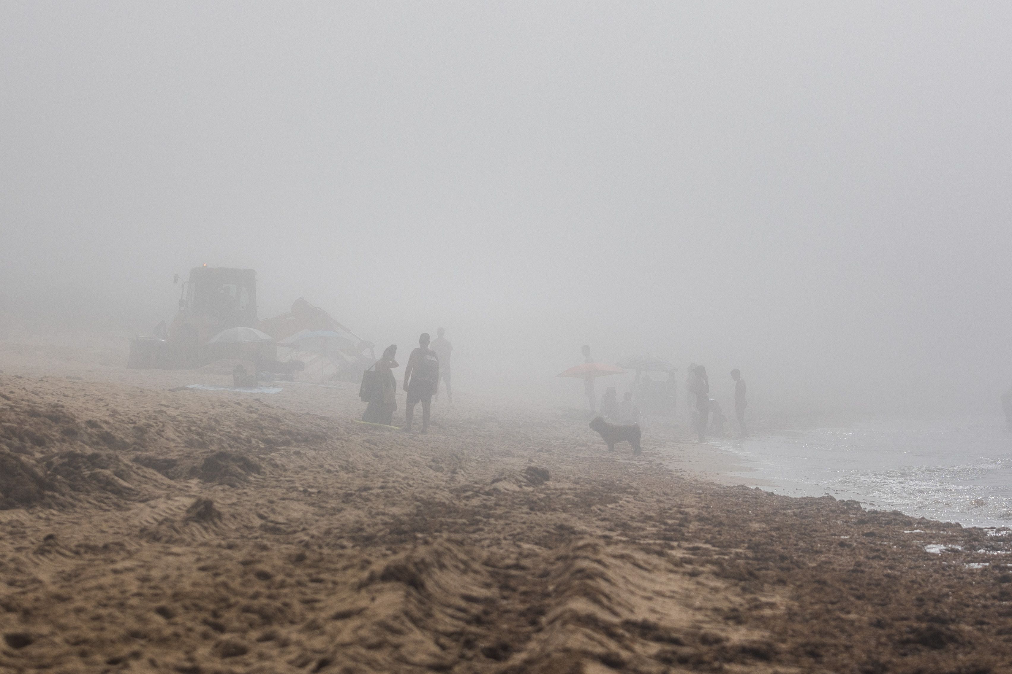 Niebla en la playa de Marisucia.