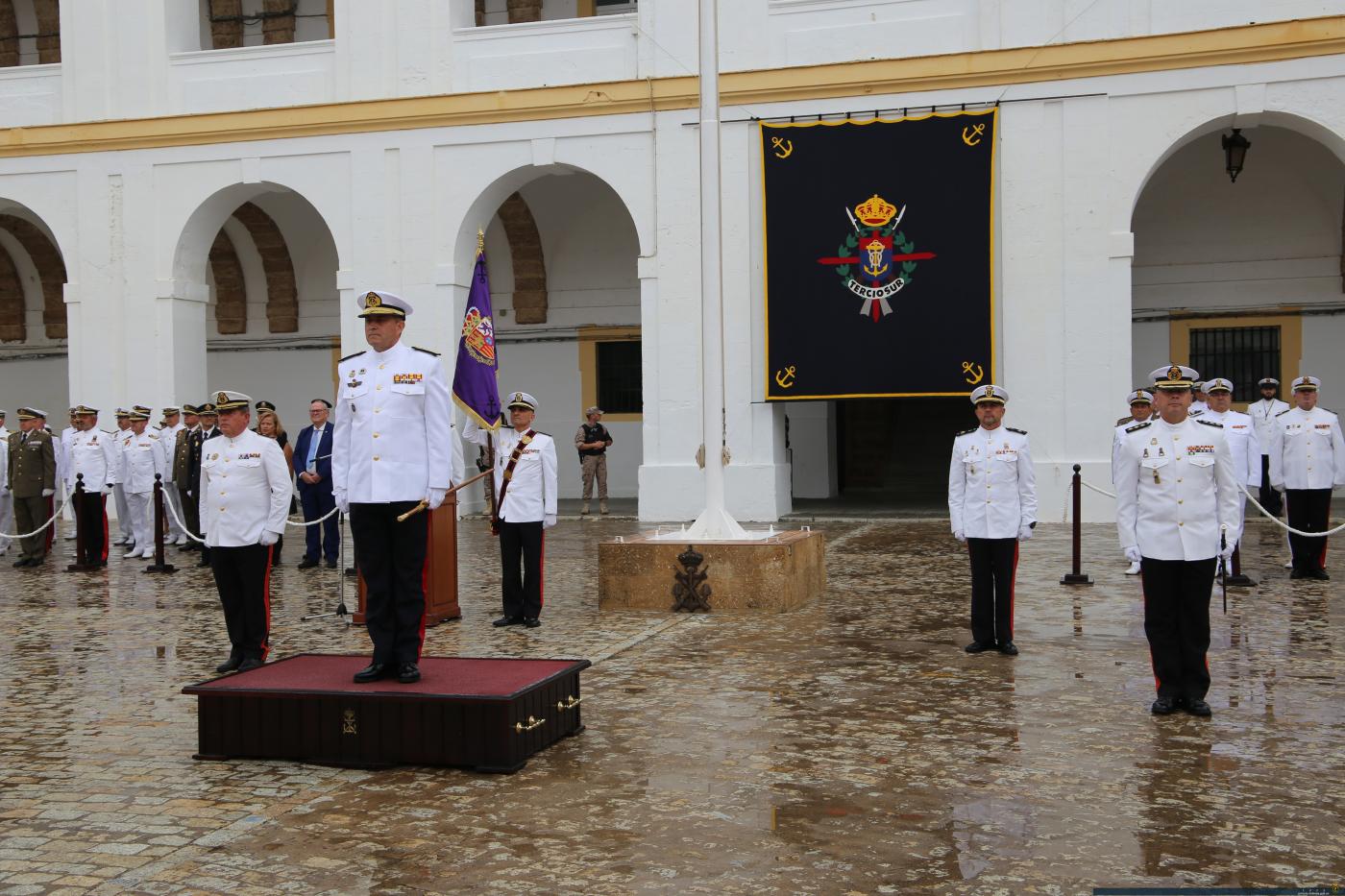 Un acto en el cuartel de la Marina de San Fernando