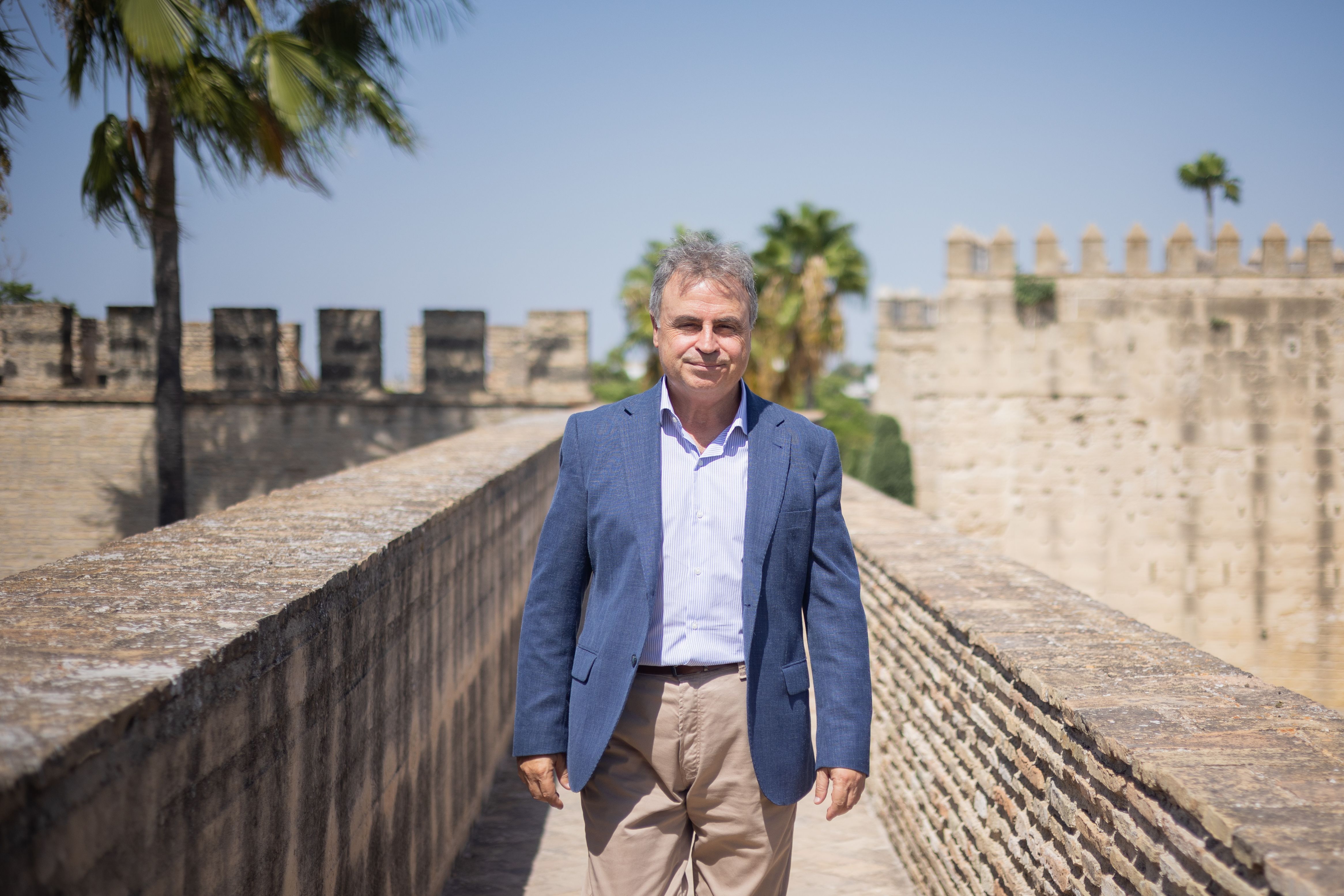 Antonio Real, teniente de alcaldesa de Turismo y Promoción de la Ciudad, en el Alcázar para la entrevista.