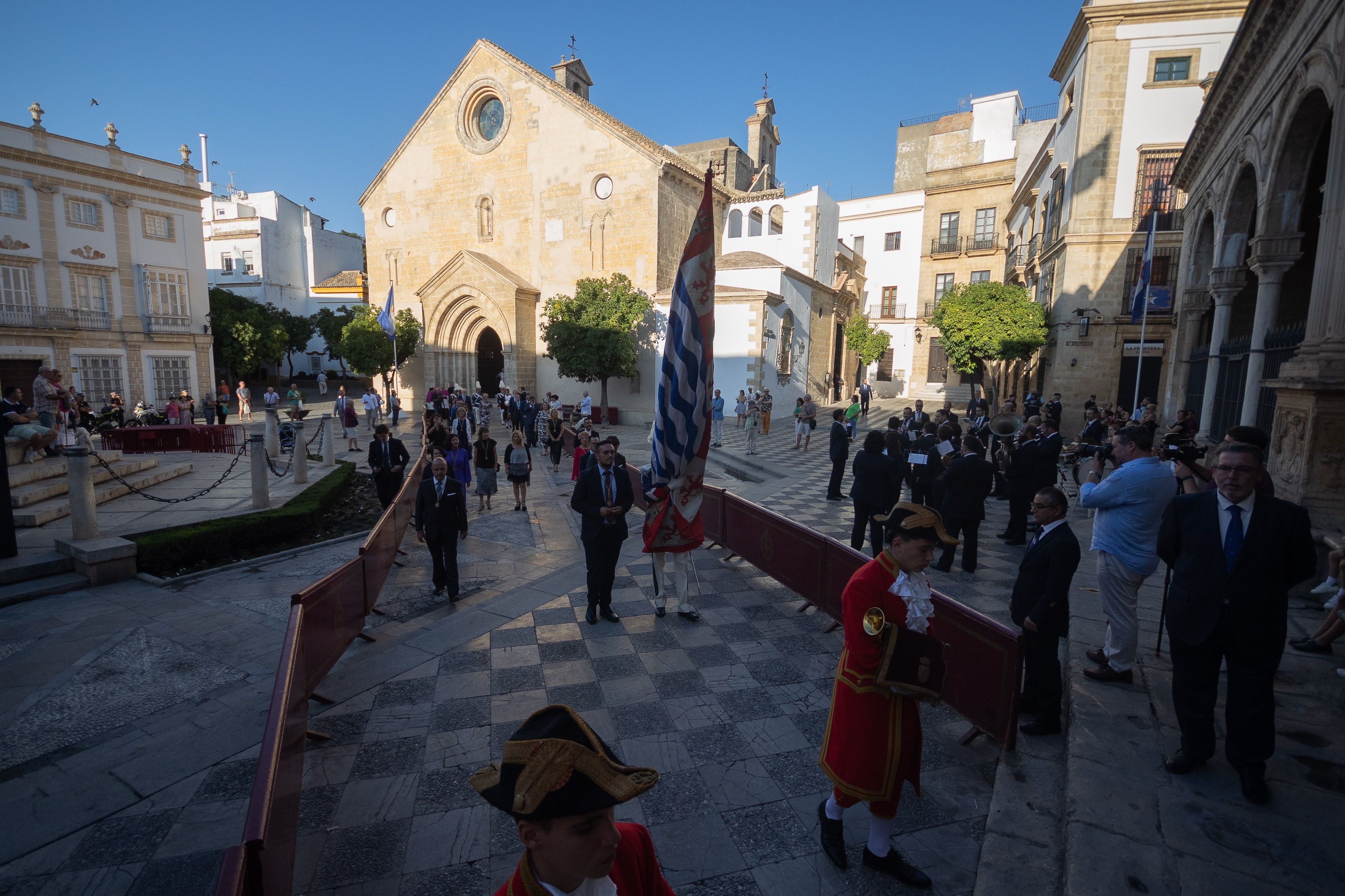 Una imagen del traslado del pendón de Jerez el año pasado.