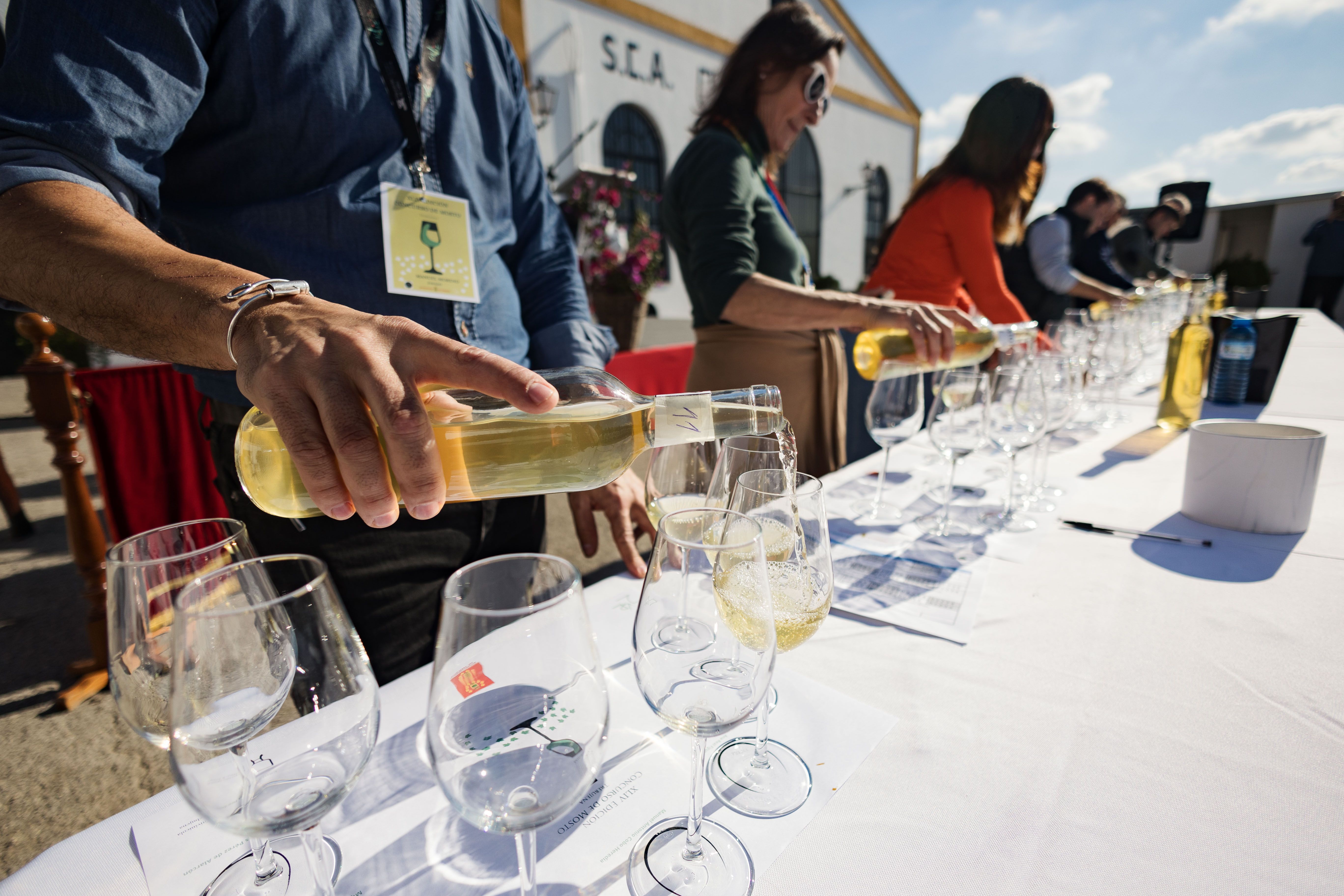 Concurso de mosto en Trebujena, en una edición pasada. 