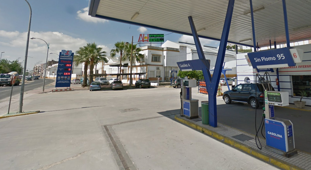 La gasolinera en la barriada Guadalquivir de Coria que descontaminó de tóxicos su entorno.