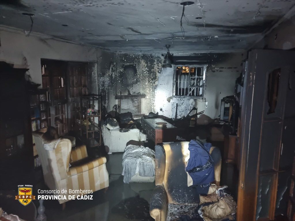 Una Chimenea Provoca Un Incendio En Una Vivienda Mientras La Familia Dormía Un Despertar De 8056