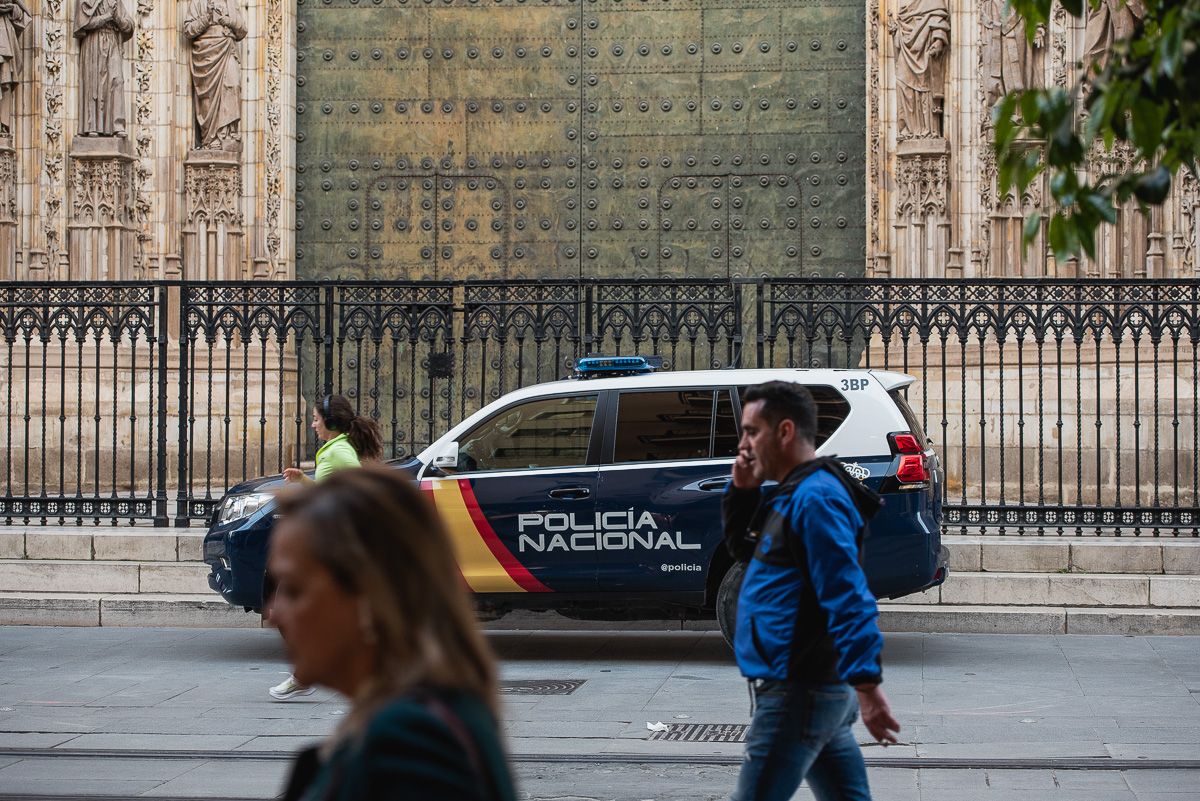 Un coche de la Policía Nacional, uno de los cuerpos de funcionarios adscritos a Muface.