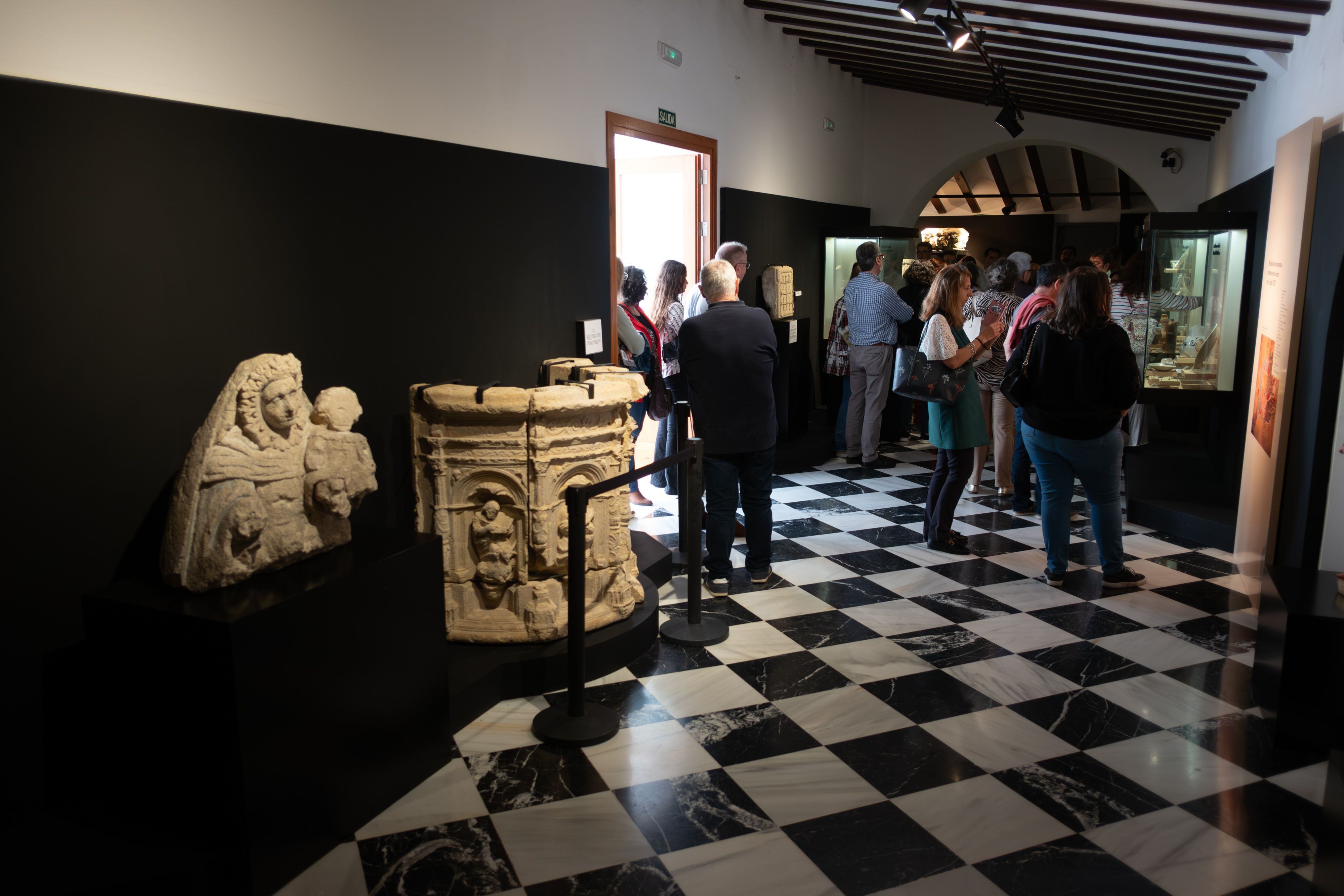 Una de las salas del Museo Arqueológico de Jerez.