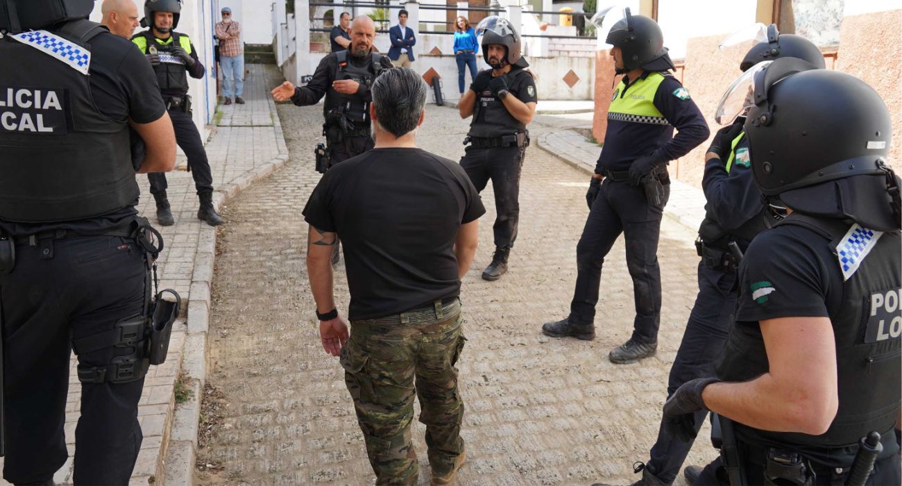 La Policía Local de Coín ha logrado repatriar a una joven suiza que había sido secuestrada por su padre.