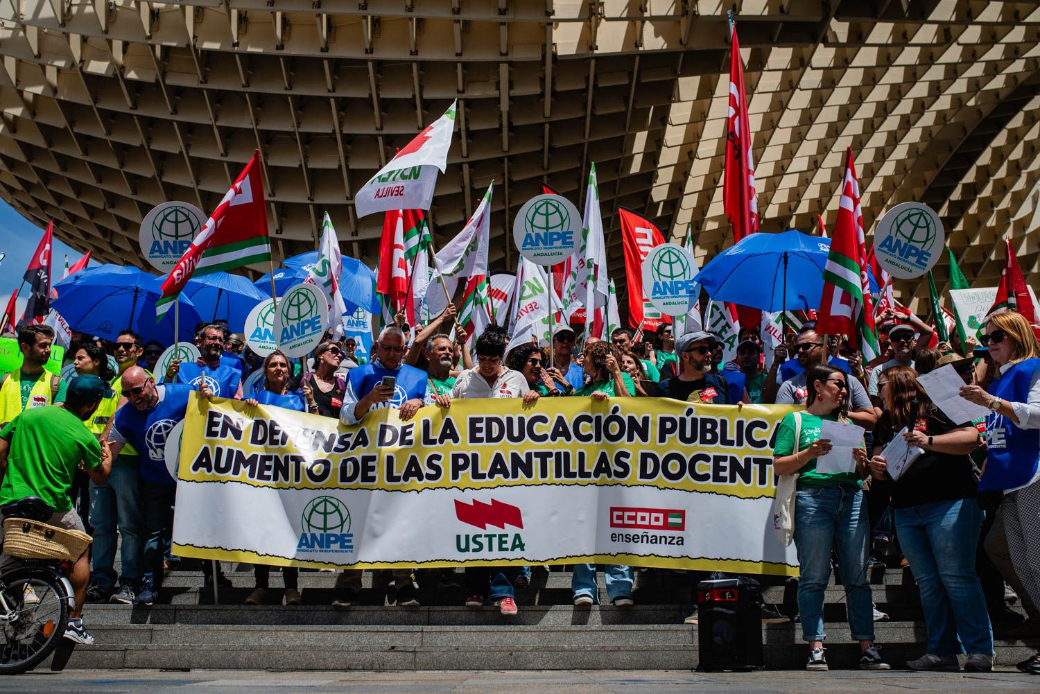 La manifestación por la educación en Sevilla pide reducir la ratio de alumnos.