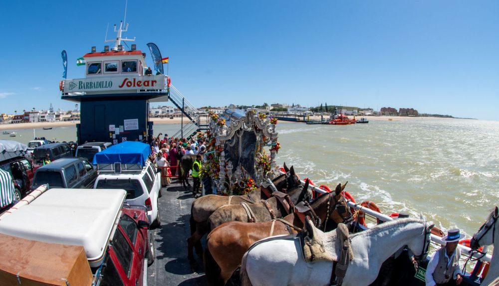 La hermandad del Rocío de Cádiz ya está en Doñana 