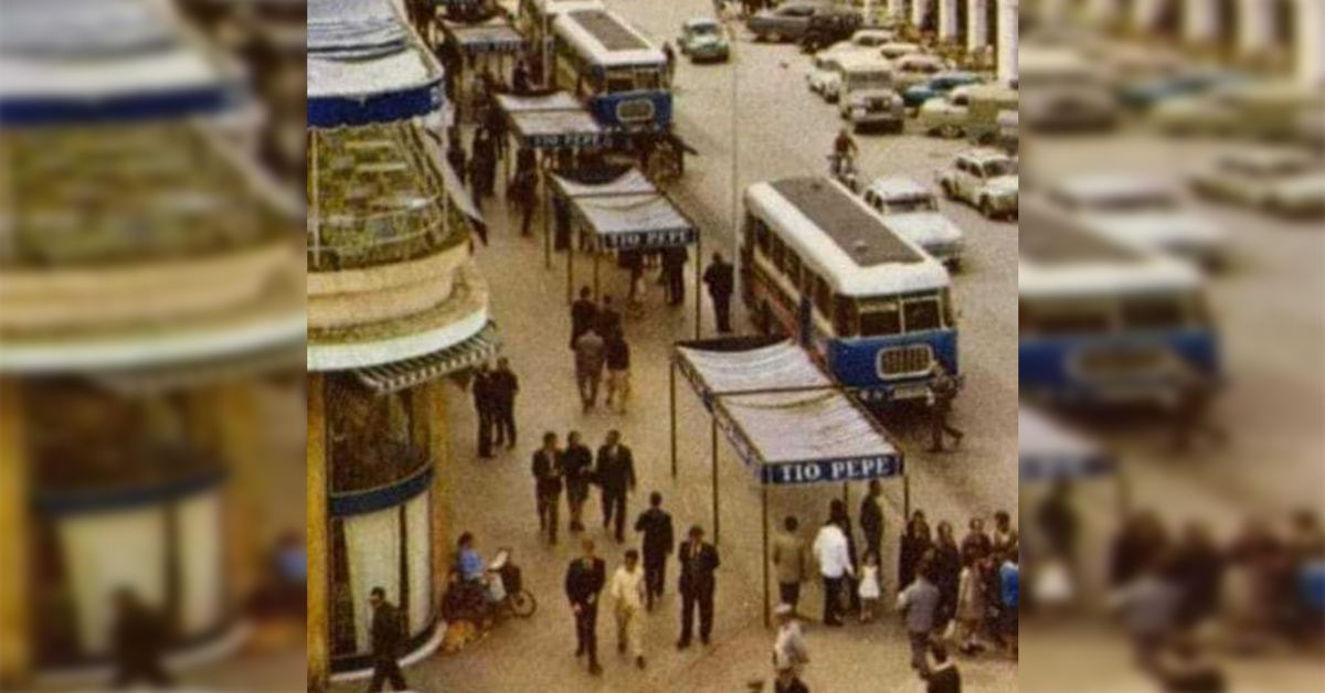 Una imagen de la plaza Esteve de Jerez en los años 60.