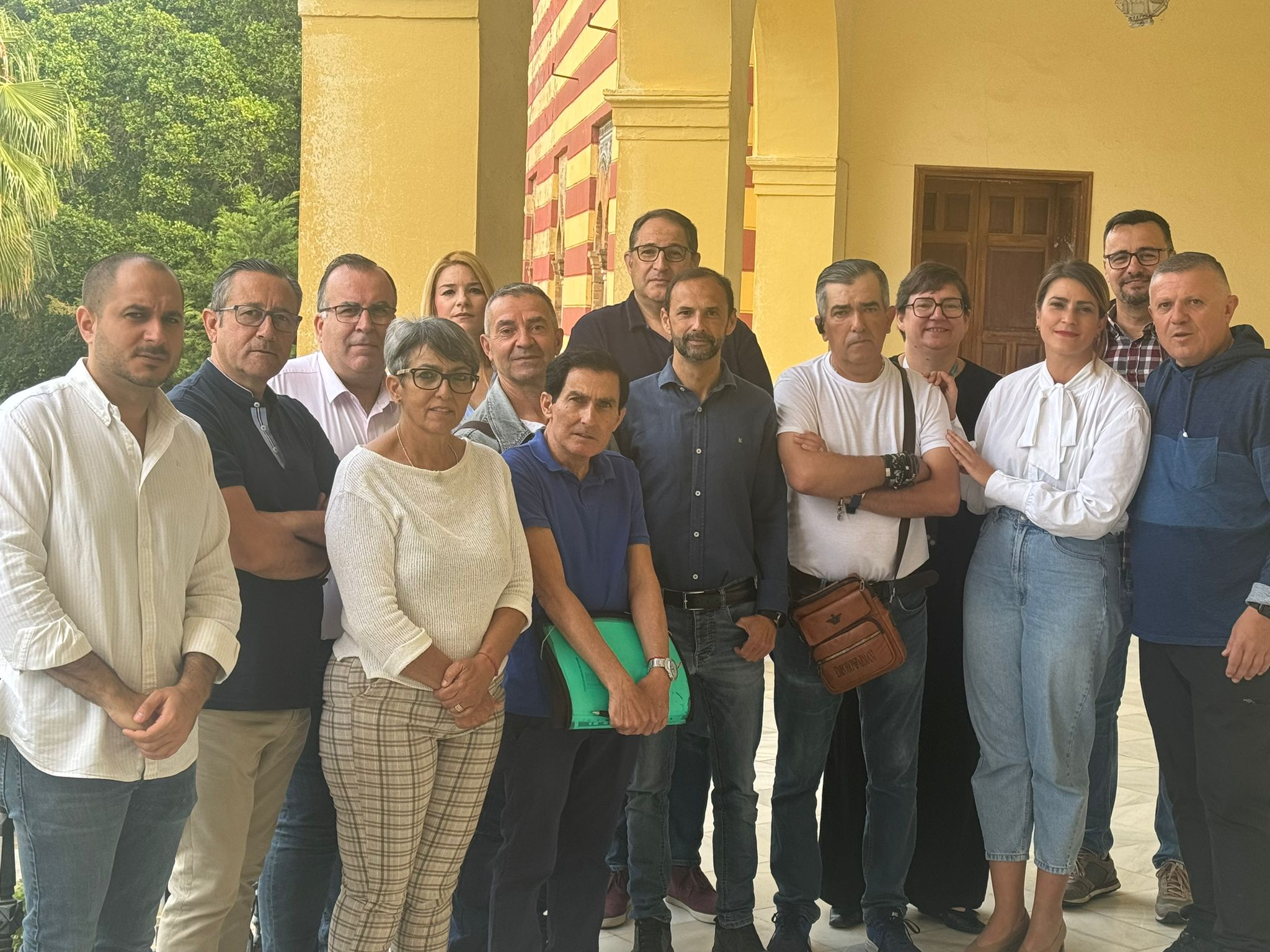 El grupo de notificadores municipales de Sanlúcar. 