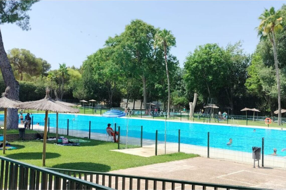 La piscina municipal de Alcalá de Guadaíra.