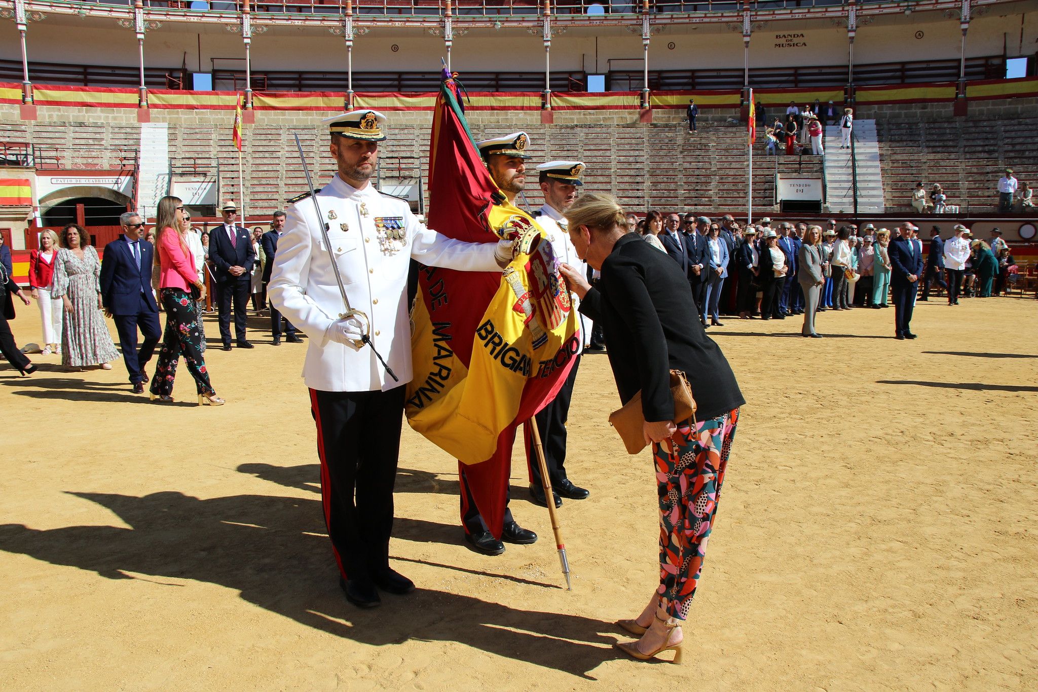 Una de las muchas juras de bandera civiles que se han celebrado recientemente.