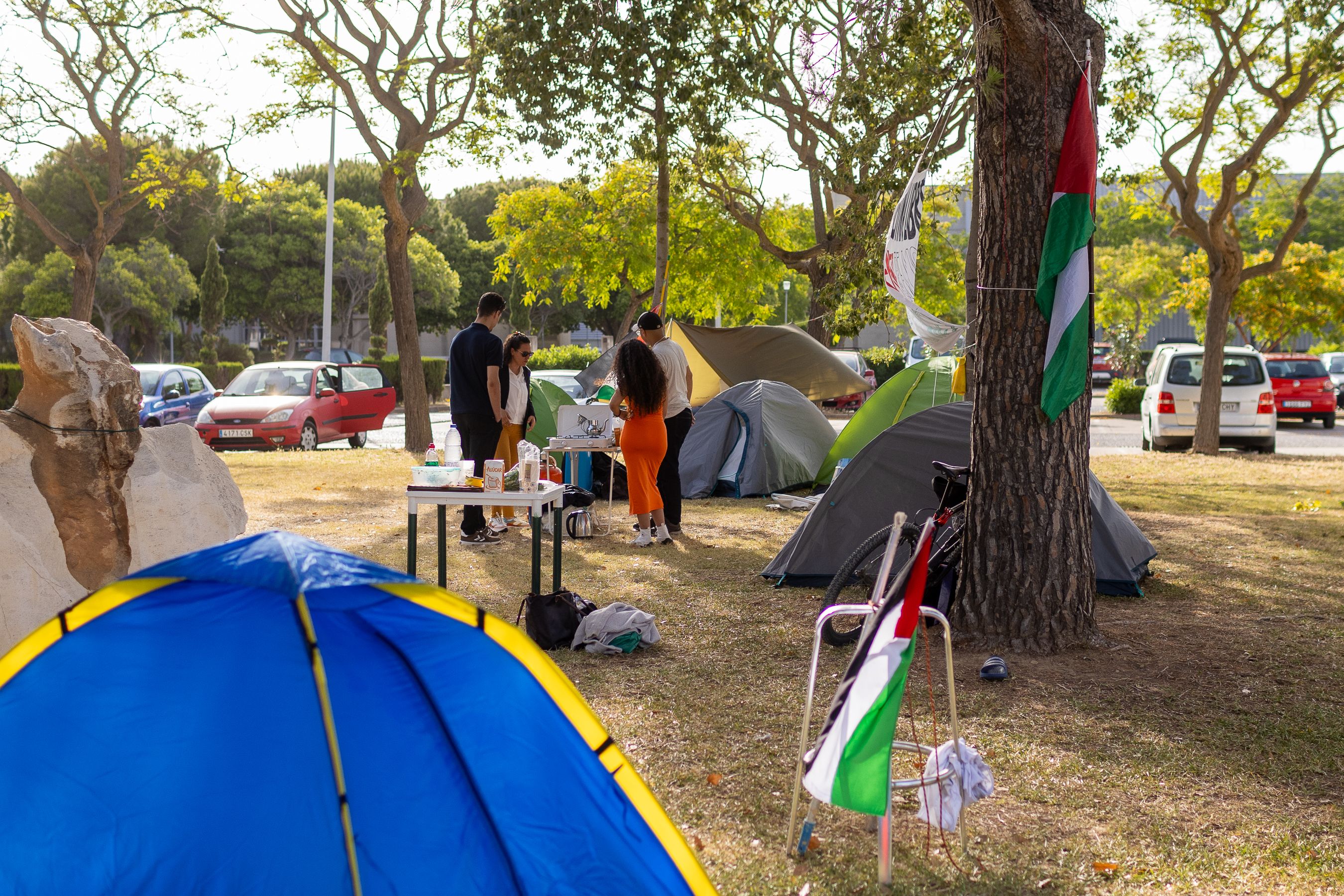 La acampada en apoyo a Palestina en el Campus de Puerto Real de la UCA cuando se cumplían diez días de su comienzo.