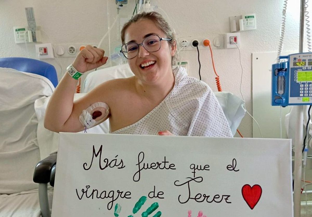 Alba ha sido diagnosticada de leucemia en el Hospital de Jerez.