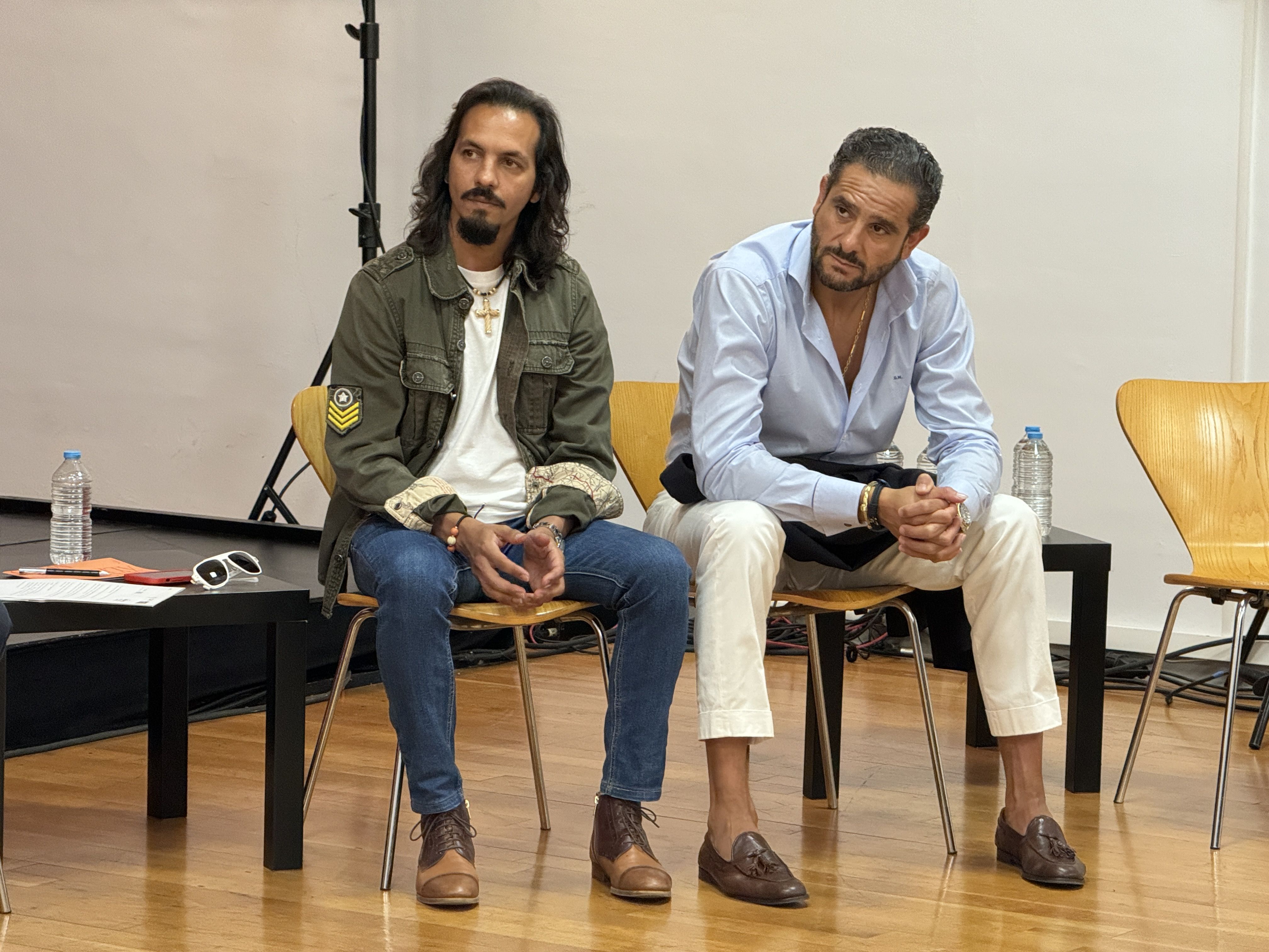 Farruquito y Diego del Morao, durante la presentación de los espectáculos en el Teatro de la Maestranza de la Bienal de Flamenco de Sevilla.