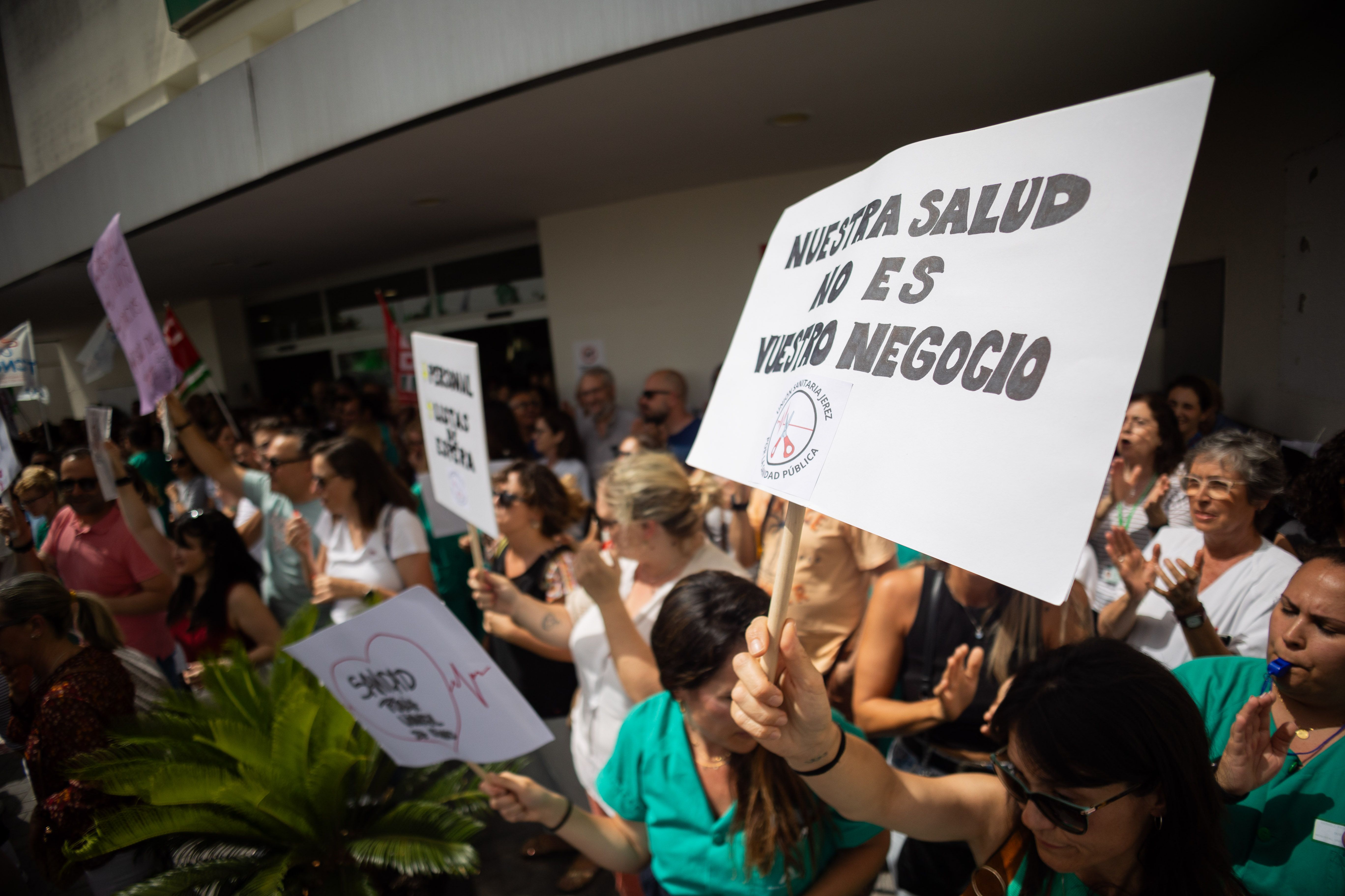Una protesta por la política del SAS en el hospital de Jerez.