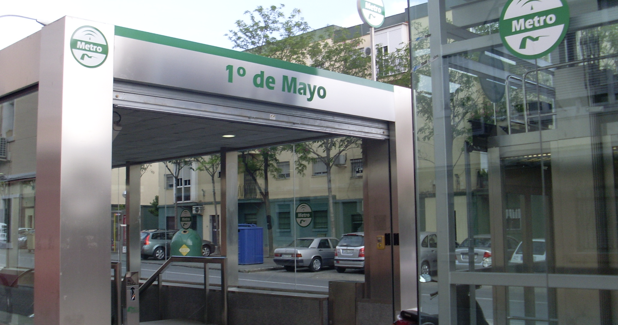 El suceso ha tenido lugar en las proximidades de la parada del metro de la avenida Primero de Mayo.