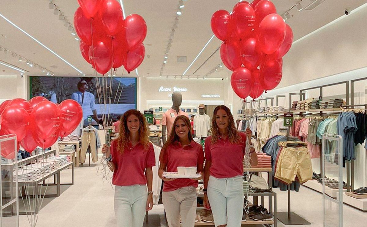 Inauguración de una de las tiendas de Álvaro Moreno en Málaga.