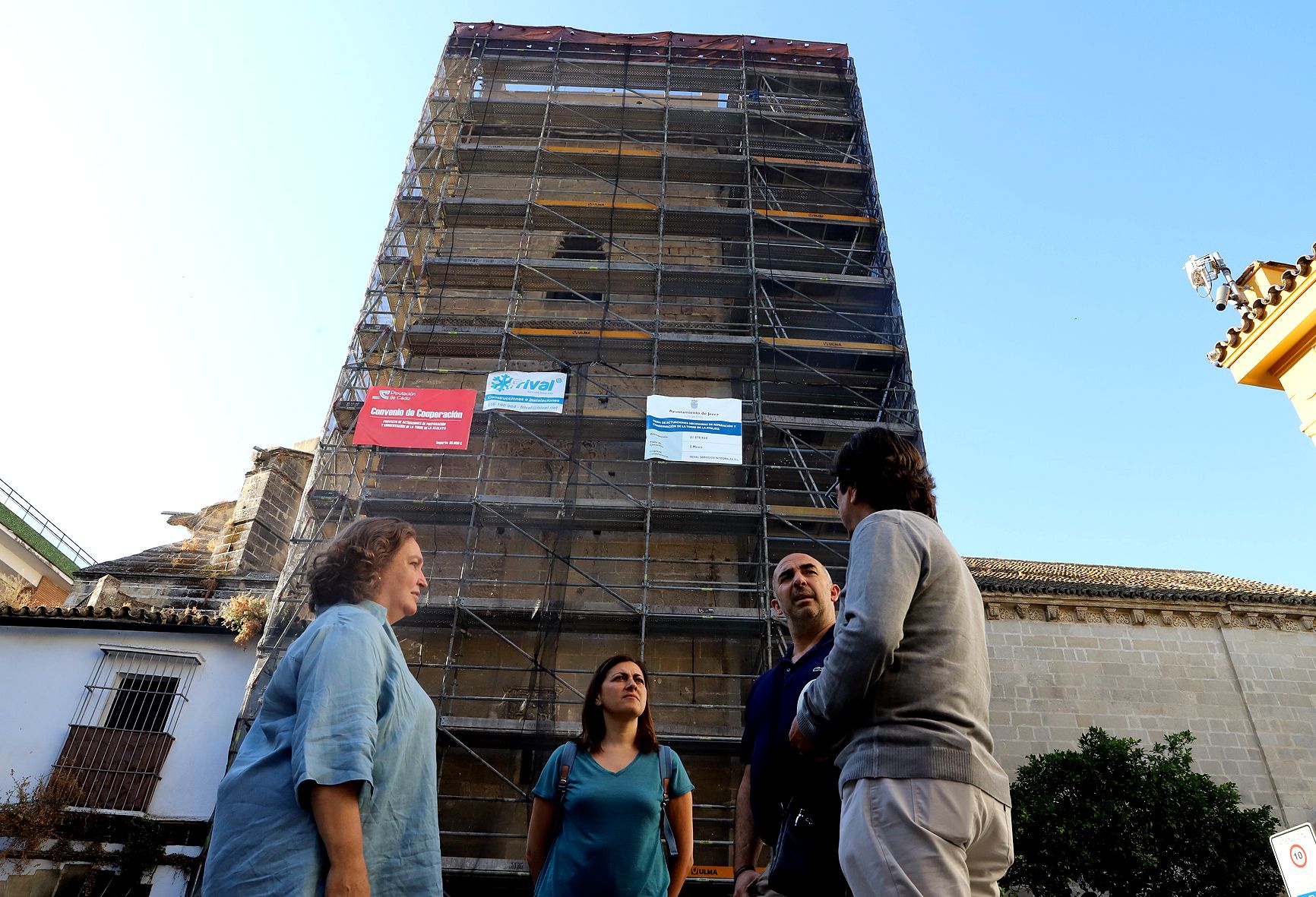 Obras para la reparación de la Torre de La Atalaya en Jerez.