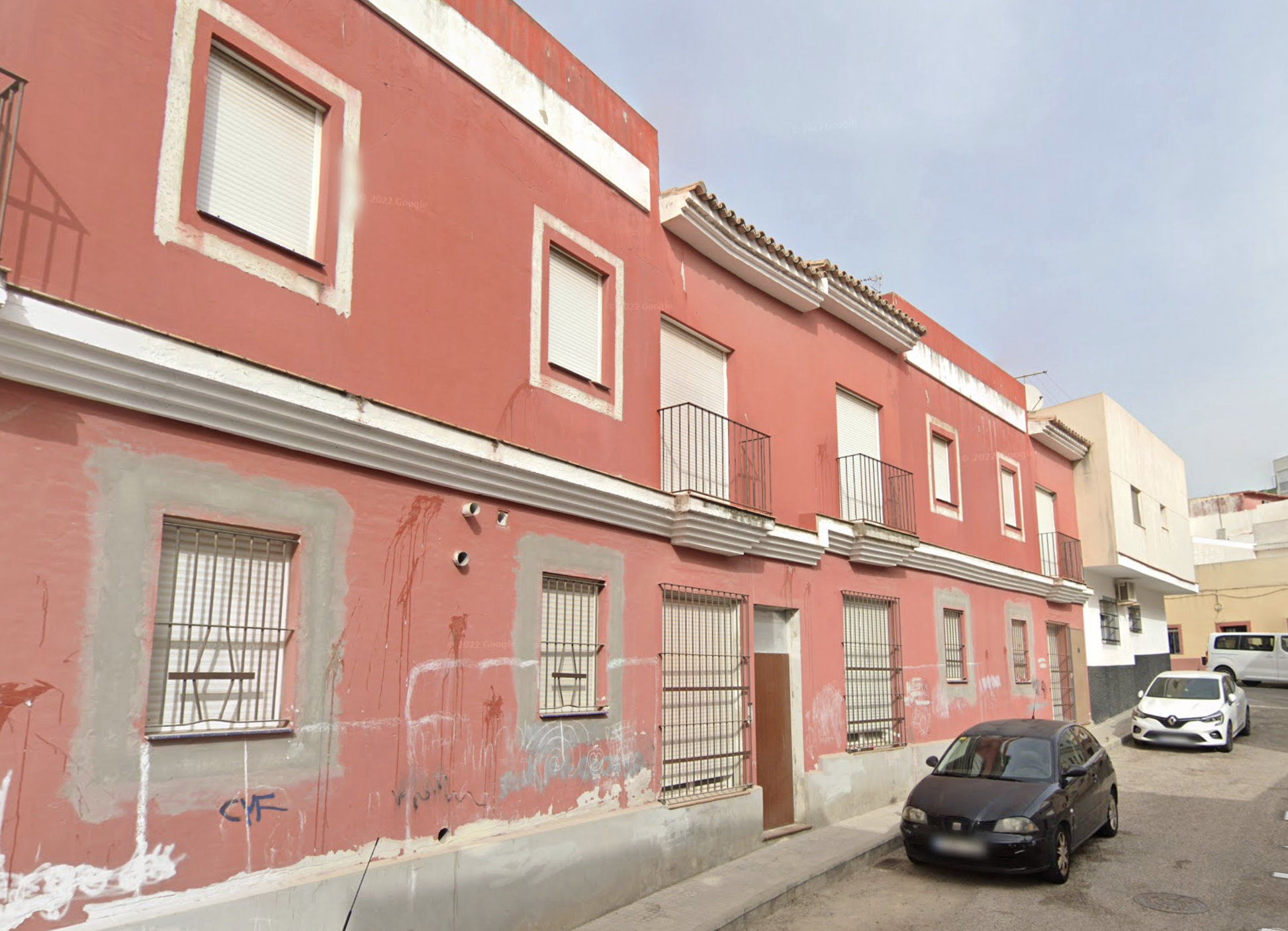 Inmueble abandonado de la calle Jacinto Benavente, en la barriada del Agrimensor de Jerez, en una imagen de Google Maps.