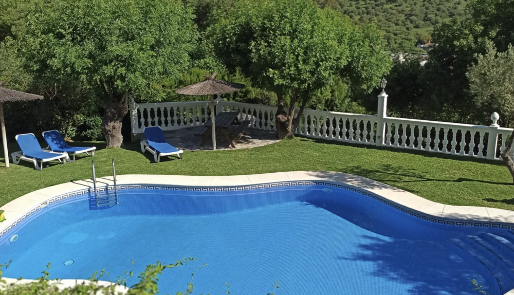 Alojamiento rural La Ladera, cerca de Ubrique, en la Sierra de Cádiz.