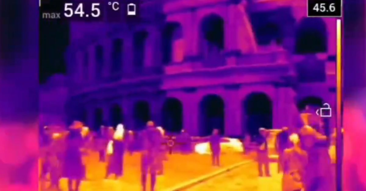 Una temperatura infernal en el Coliseo de Roma. Varias ciudades de Europa, en alerta roja por el calor.