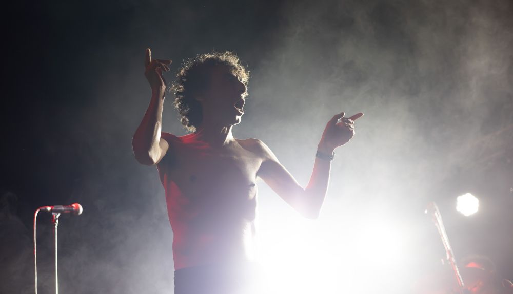 Tomasito pone a bailar el centro de Jerez con su concierto en la Alameda Vieja, en imágenes.