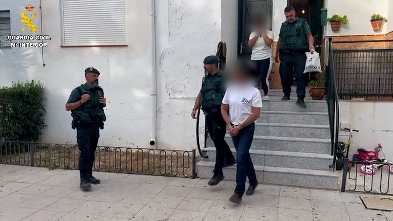 La Guardia Civil ha detenido a cuatro personas por venta de heroína en Alcalá del Valle.