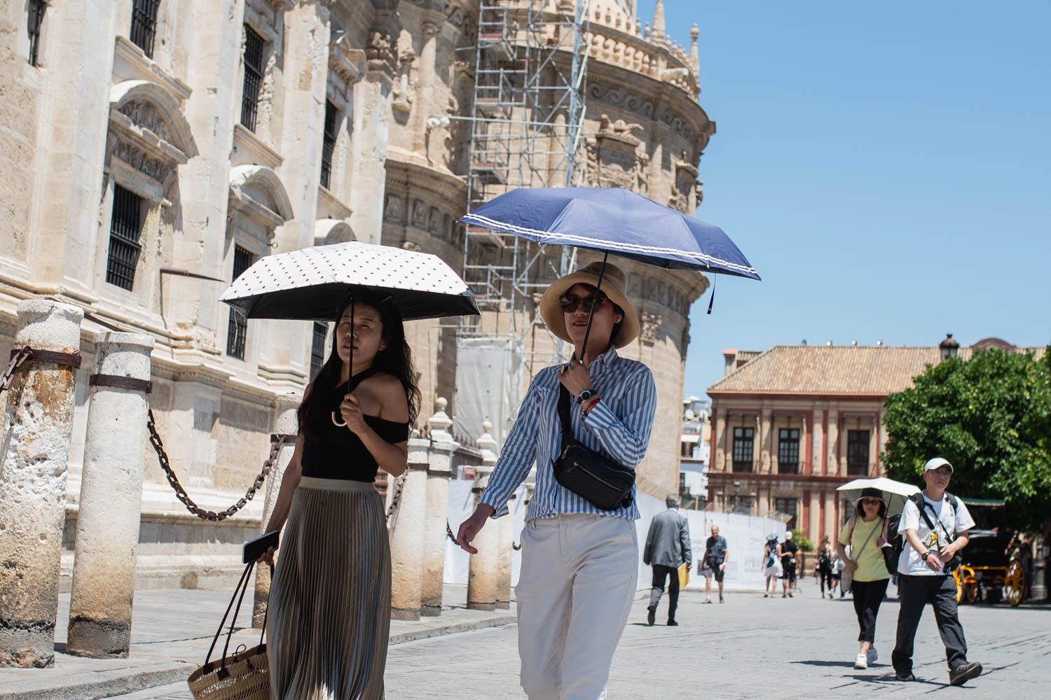 Un día de calor en Sevilla, en una imagen reciente.