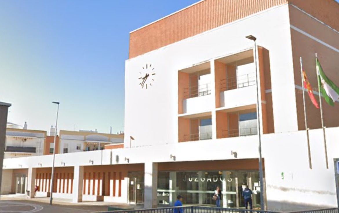 Imagen de Google de los juzgados de Sanlúcar de Barrameda.