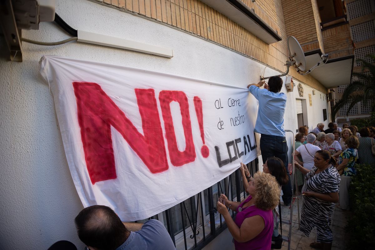 Vecinos de Fermesa, en El Puerto, en una reivindicación reciente.