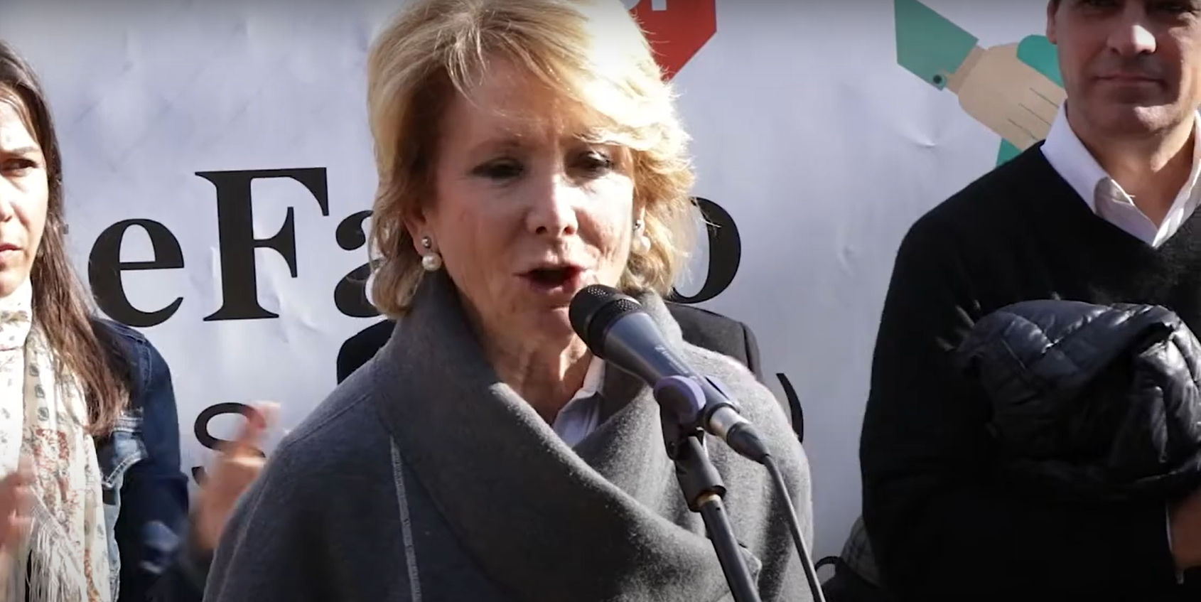 Esperanza Aguirre durante una intervención.