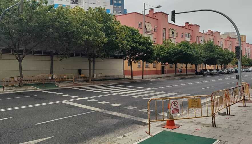 El semáfoto ubicado en la Avenida de la Sanidad Pública de Cádiz.