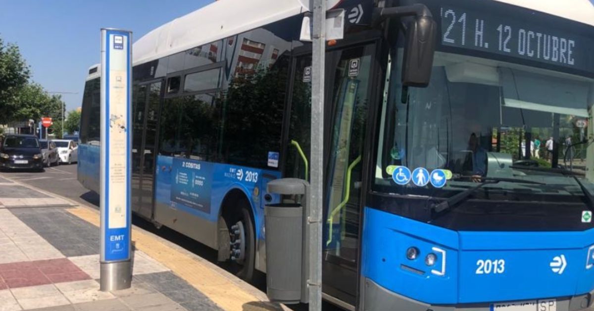 Un trabajador estalla contra la empresa de transporte urbano de Madrid.