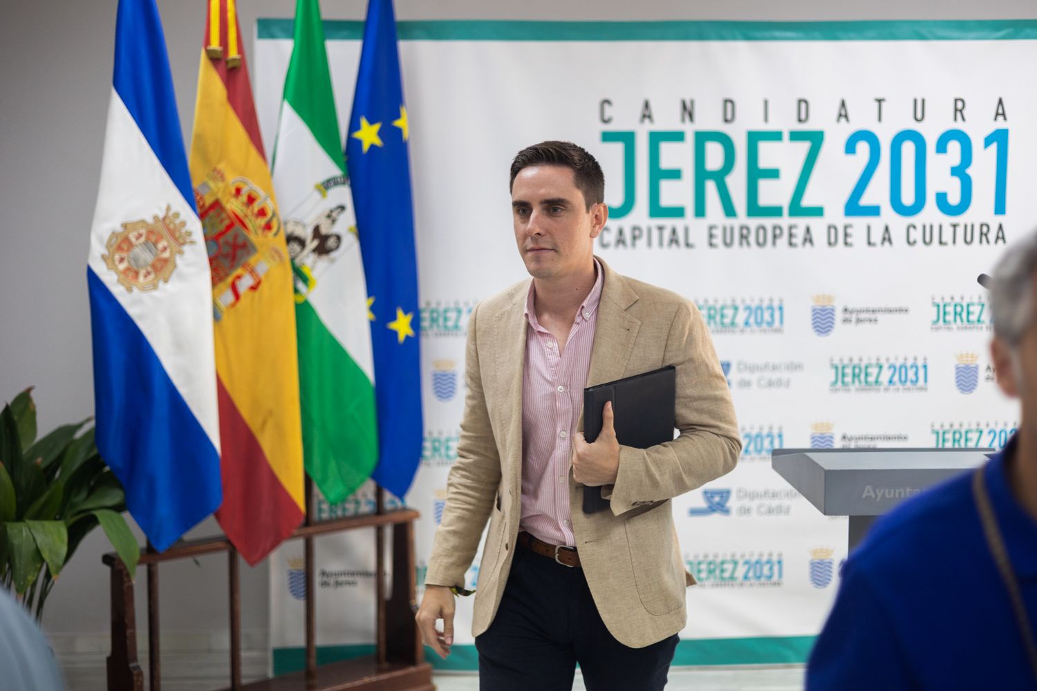 Jaime Espinar, en la rueda de prensa sobre los servicios de autobuses.