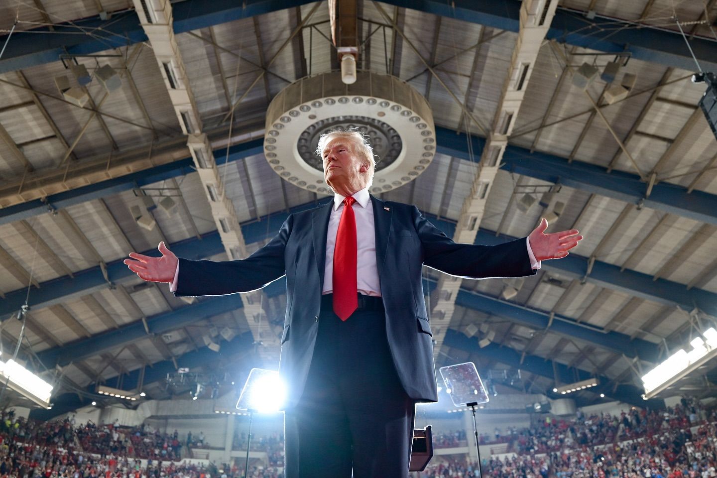 Donald Trump, en una imagen de sus redes sociales donde ironiza con las máquinas de helados de McDonalds. "Volverán a funcionar correctamente". El republicano vuelve a ser presidente de los Estados Unidos. 