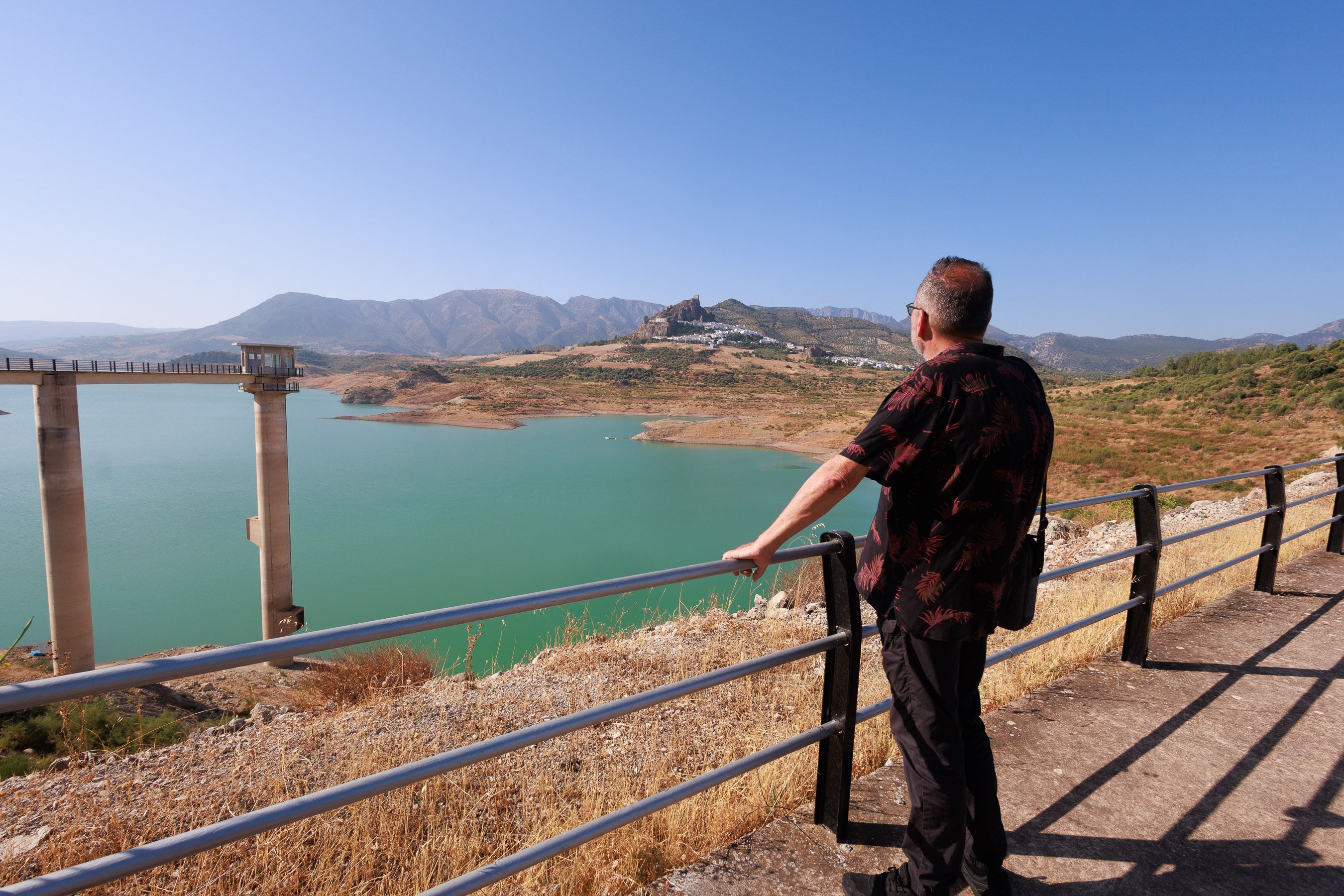 Embalse de Zahara de la Sierra. Las lluvias de otoño han dado un respiro a la situación de sequía.