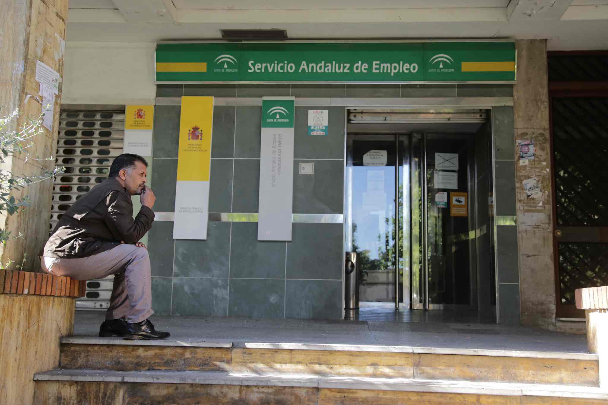 Una imagen de una oficina en Jerez del Servicio Andaluz de Empleo. Cádiz es la provincia donde más ha subido el paro en septiembre.