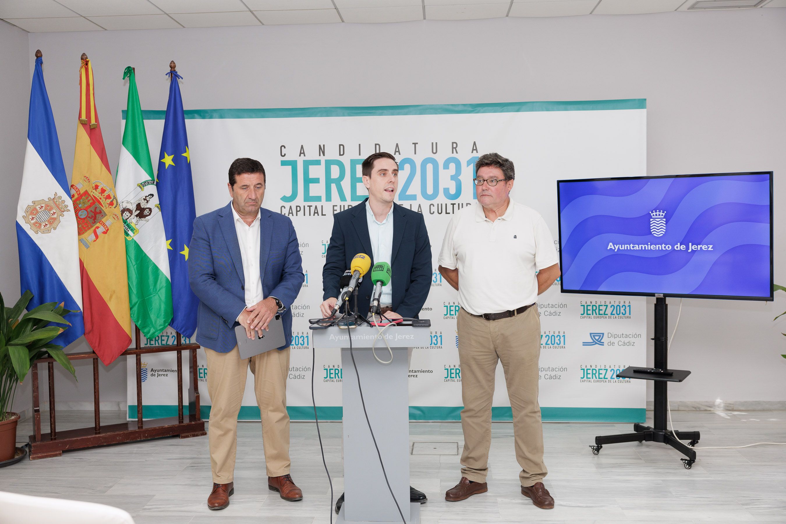 La presentación de la Vuelta ciclista en Jerez.