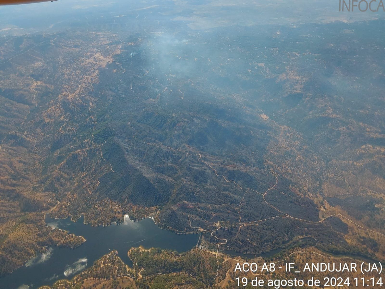 Vista del incendio de Andújar, en una imagen del Infoca.