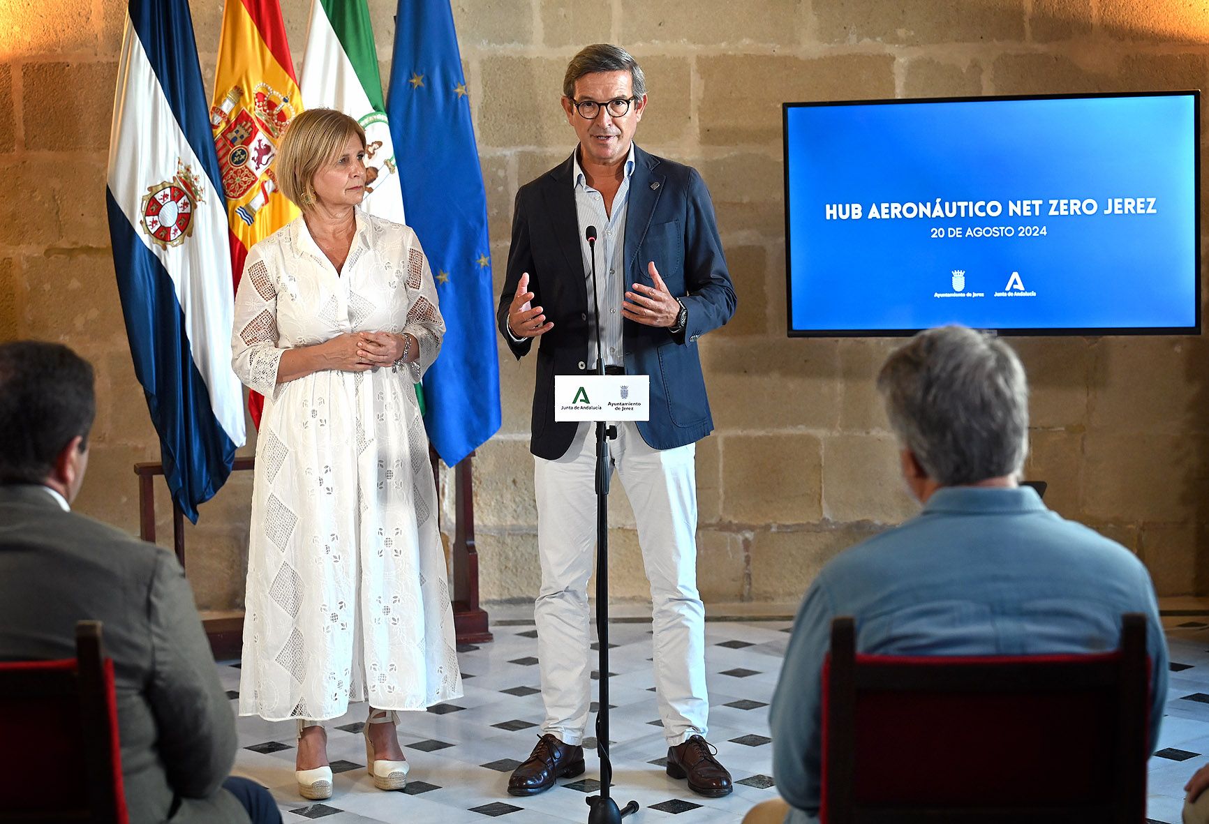 García-Pelayo y Paradela, en la rueda de prensa en Jerez para hablar del Hub.