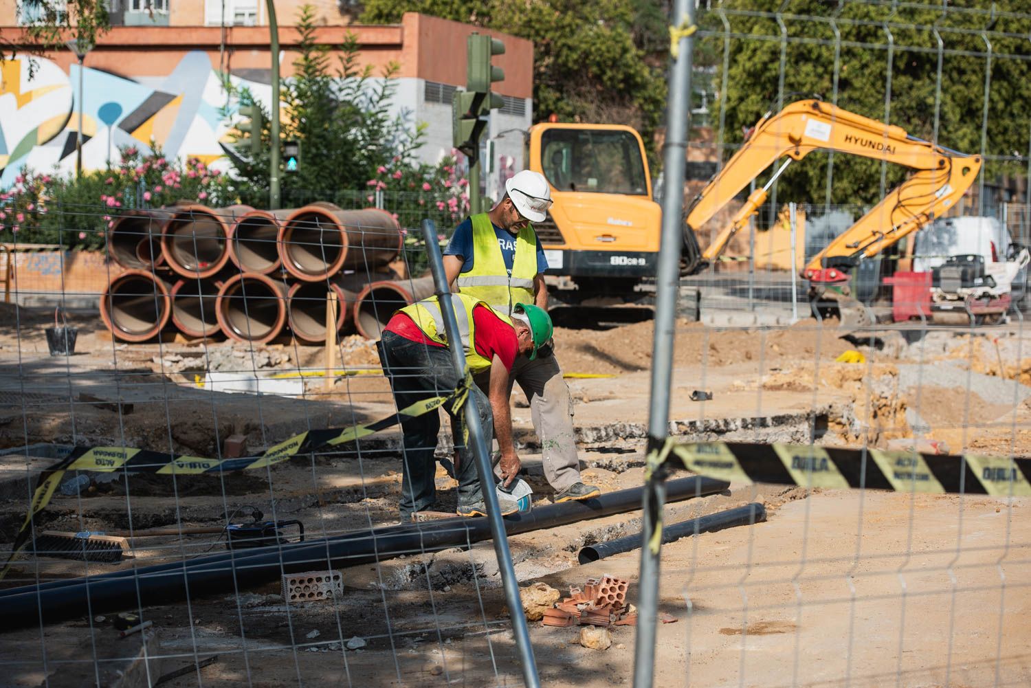 Así avanzan las obras de la línea 3 de Metro de Sevilla en Pino Montano.